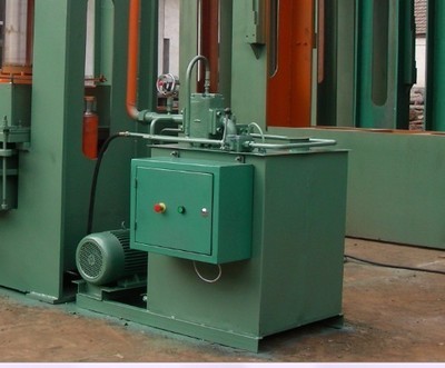 熱壓機液壓系統的原理、應用與維護